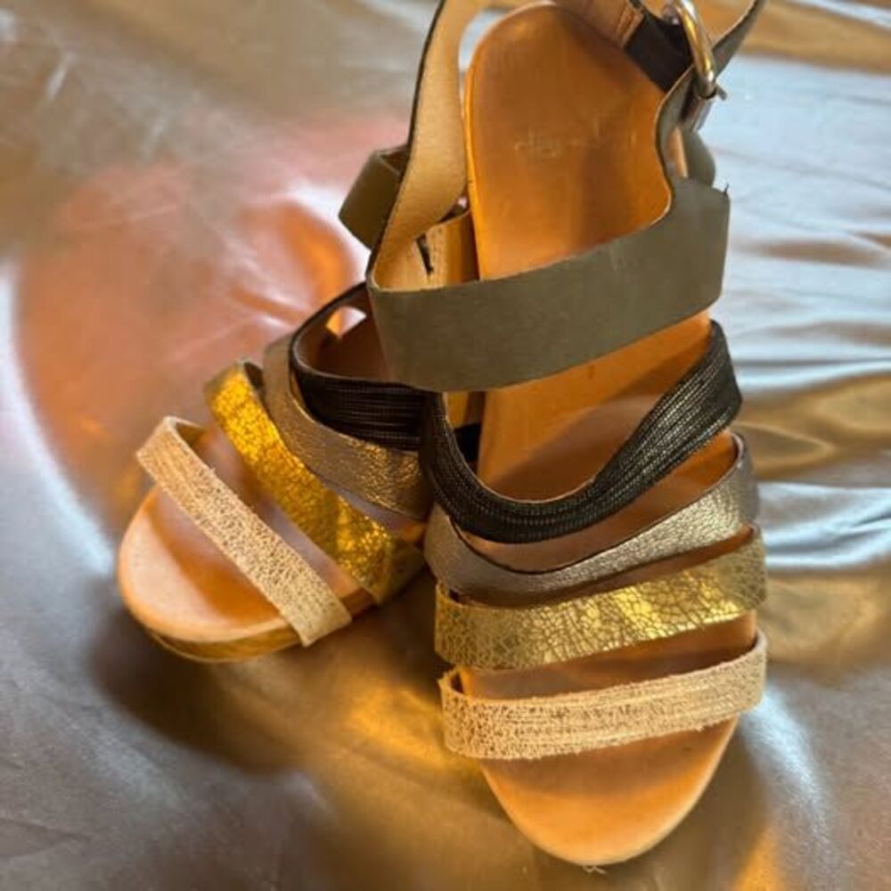 Dansko Maribeth Women's Strappy 7 Multicolor Ankle Strap Sandal EU 37 - Picture 2 of 5